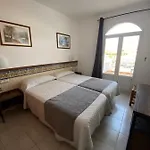 Hotel Simon *