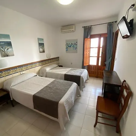 Hotel Simón *