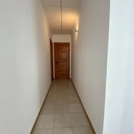 Simón *