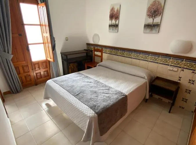 Simón Hotel